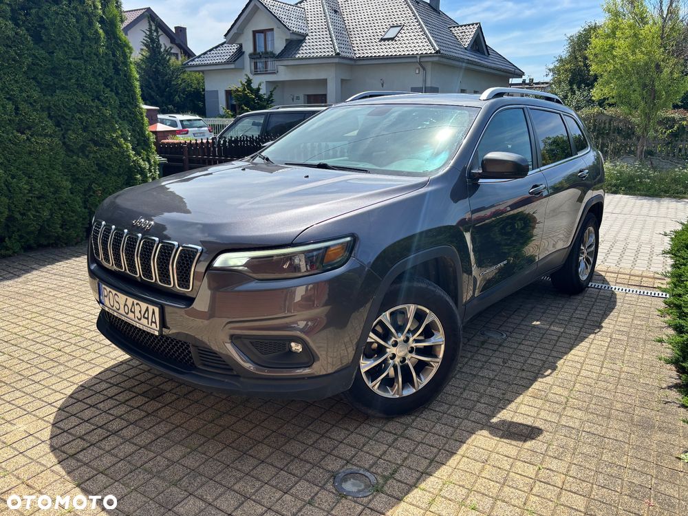 Jeep Cherokee - 1
