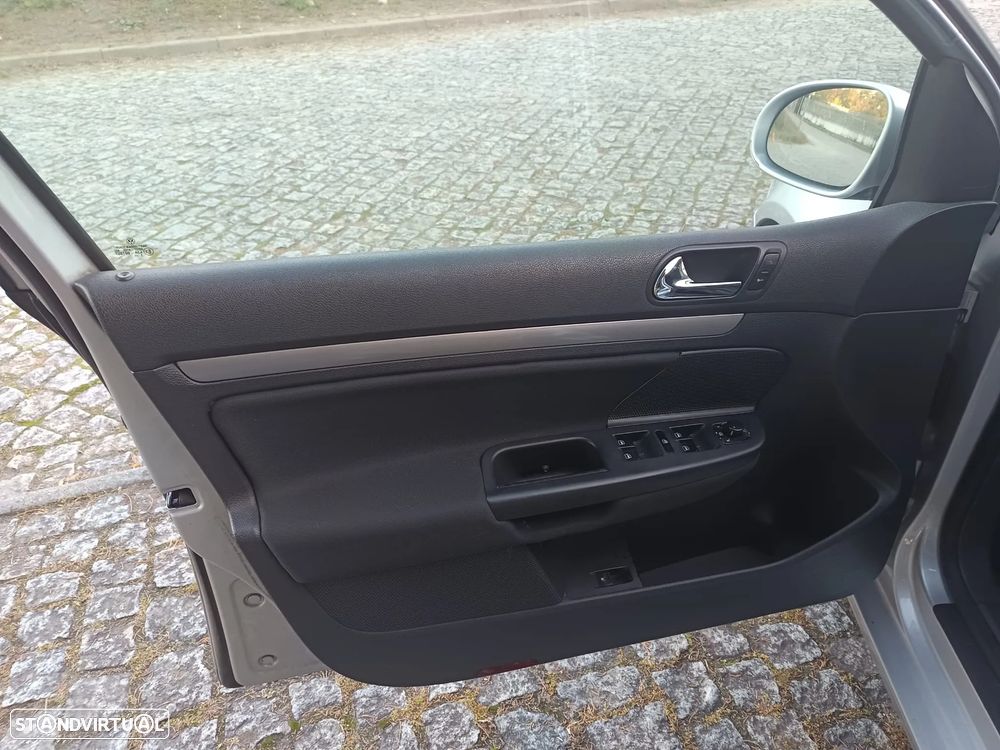 VW Golf 2.0 TDi Sport - 19