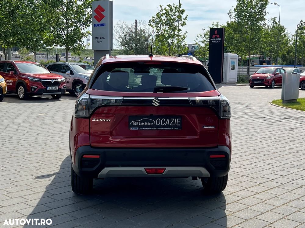 Suzuki S-Cross - 10