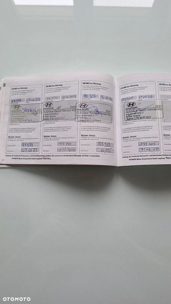 Hyundai i40 Kombi blue 1.6 Family - 29