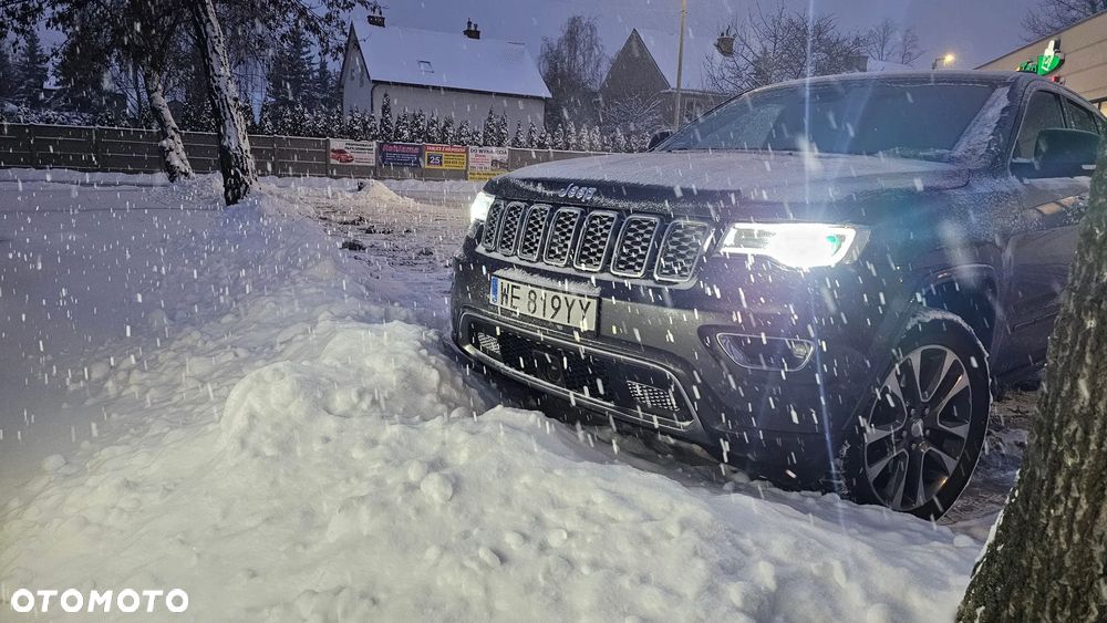 Jeep Grand Cherokee Gr 3.0 CRD Overland - 22