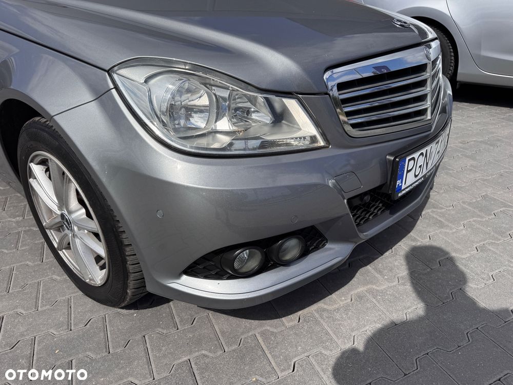 Mercedes-Benz Klasa C 220 CDI DPF Elegance - 6