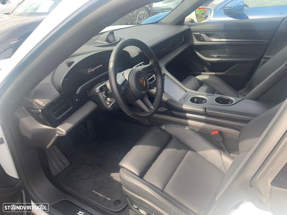 Porsche Taycan 4S - 2