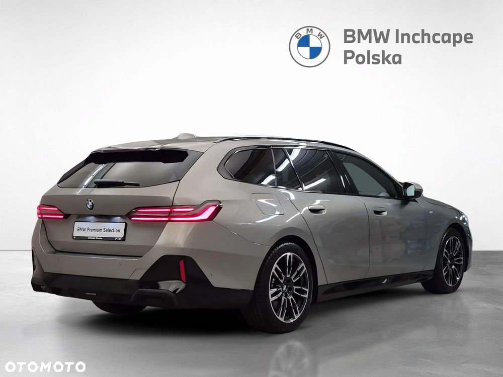 BMW Seria 5 520d xDrive mHEV M Sport - 6