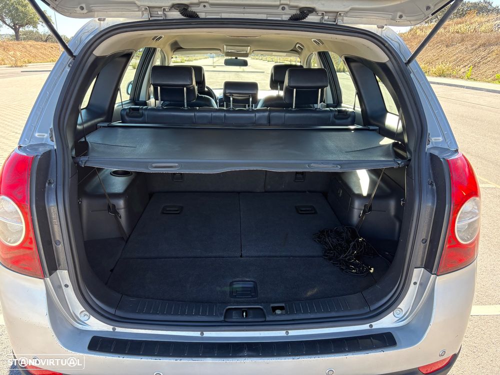 Chevrolet Captiva 2.0 VCDi Seven 7L - 24