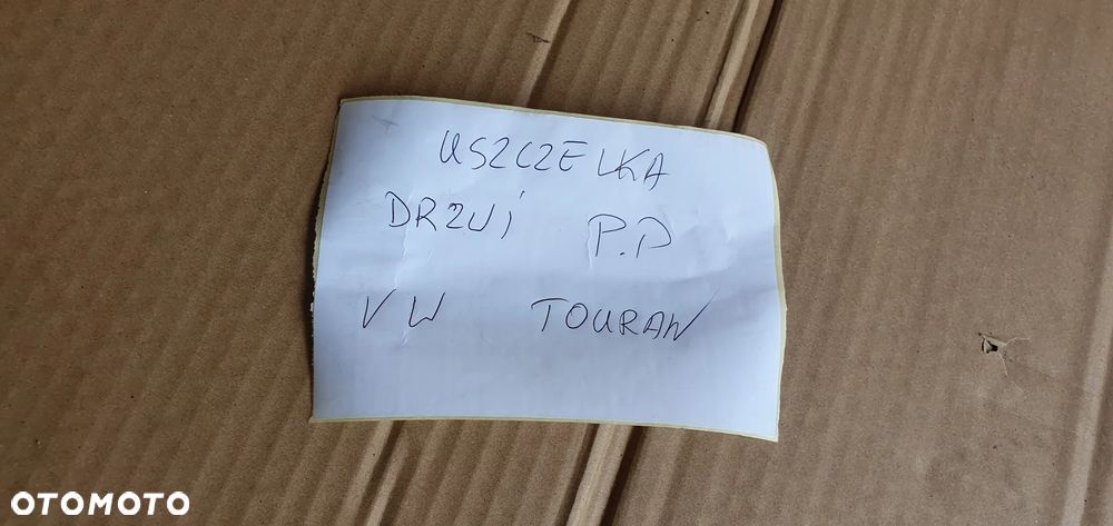 Uszczelka drzwi prawy przód przednia prawa VW Touran 1T0867911D - 9