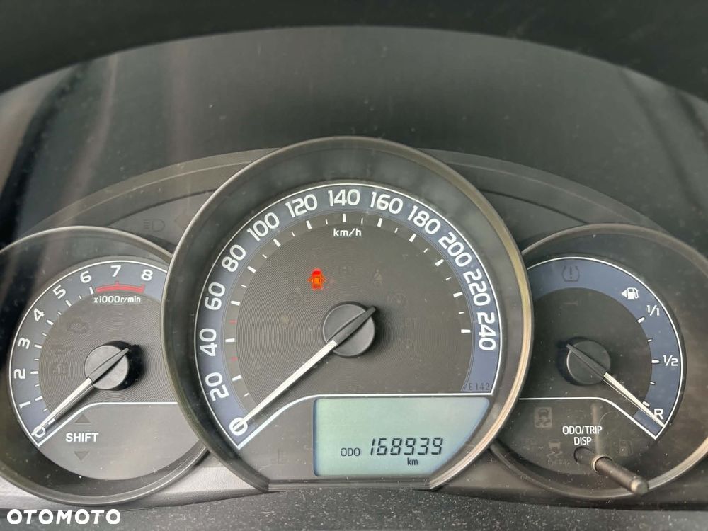 Toyota Auris 1.33 VVT-i Active - 10