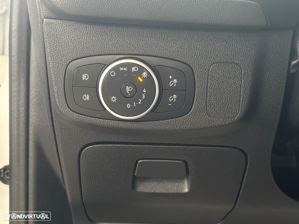 Ford Focus SW 1.5 TDCi ST-Line - 30