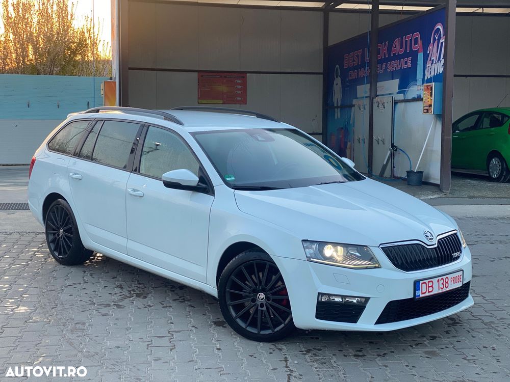 Skoda Octavia 2.0 TDI DSG RS - 3
