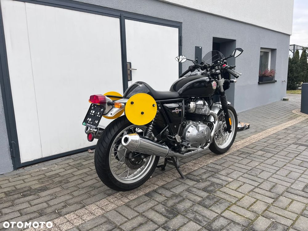 Royal Enfield Interceptor - 4
