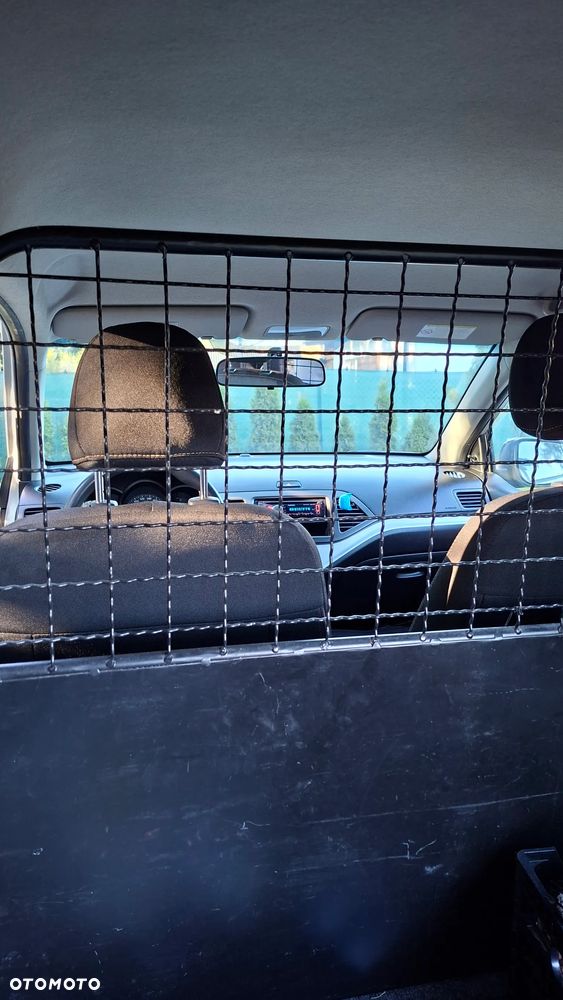 Kia Picanto 1.0 L - 17