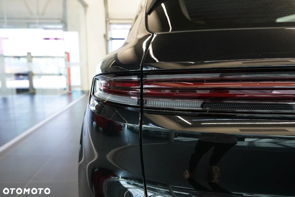 Porsche Cayenne Standard - 30