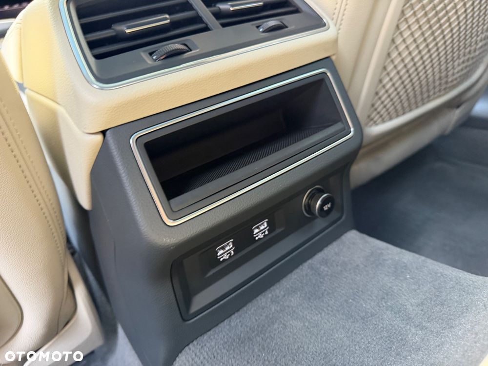Audi A6 Avant 3.0 TDI Quattro S tronic - 13