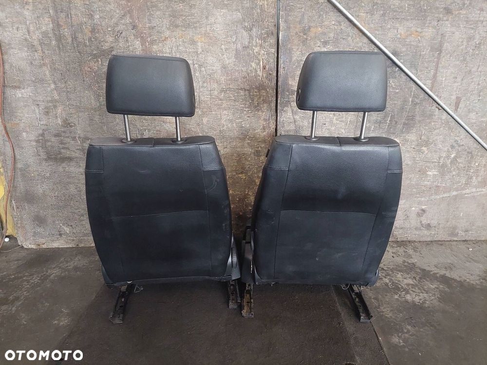 FOTELE KOMPLET LEWY PRAWY KANAPA + BOCZKI + TUNEL VW PASSAT B6 KOMBI - 12