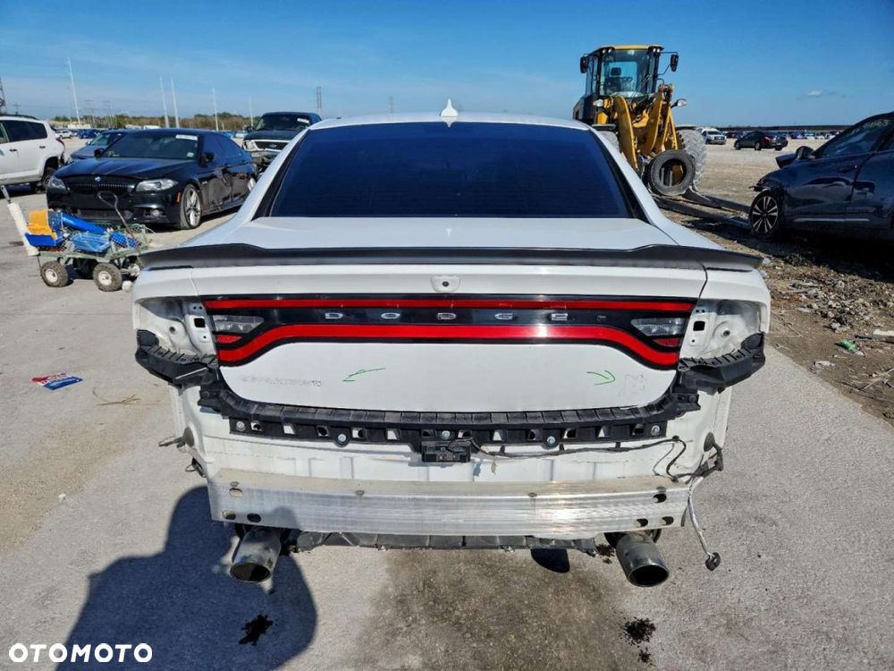 Dodge Charger - 3