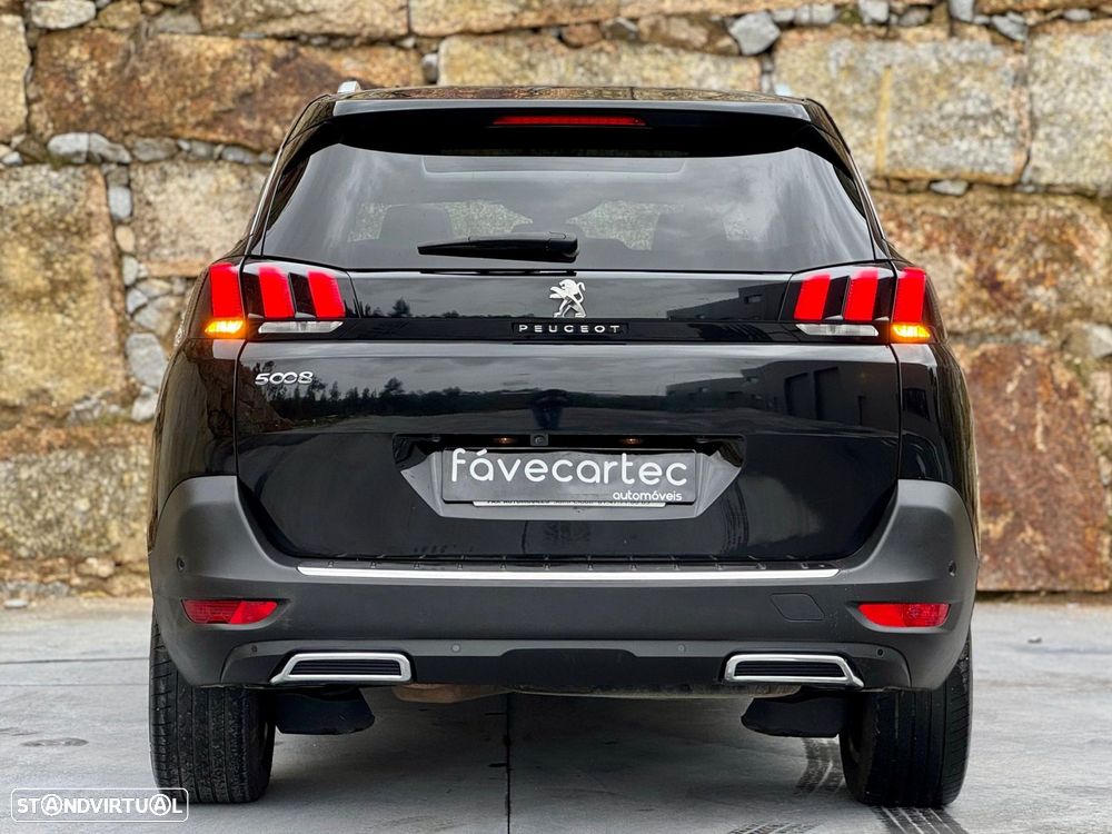 Peugeot 5008 1.2 PureTech Allure Grip Control EAT6 - 27