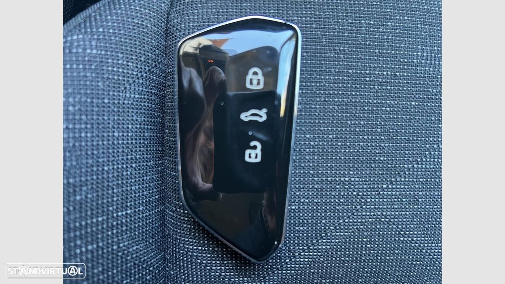 VW Golf 1.0 TSI Life - 17