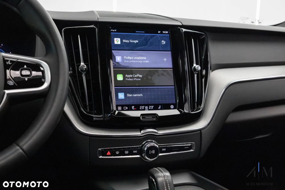 Volvo XC 60 B5 D AWD Ultimate Dark - 28