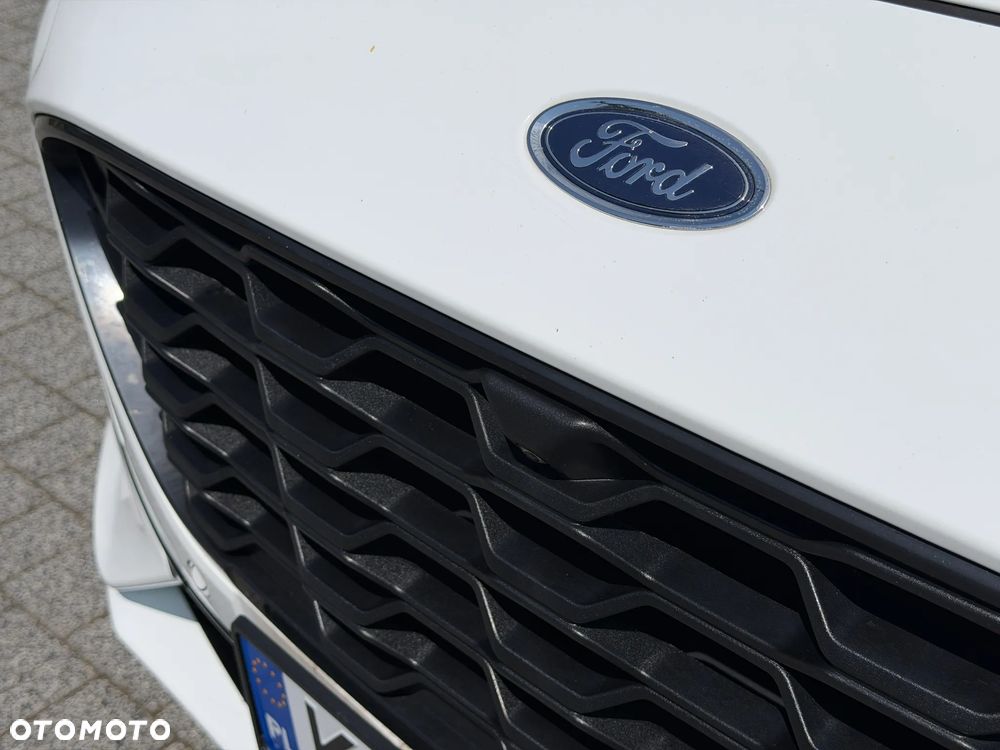 Ford Kuga 2.5 Duratec FHEV 4x4 ST-LINE X - 21