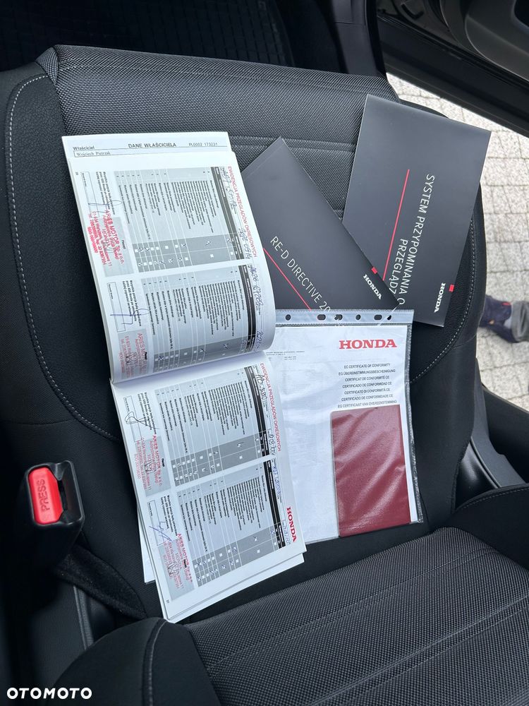 Honda CR-V - 24