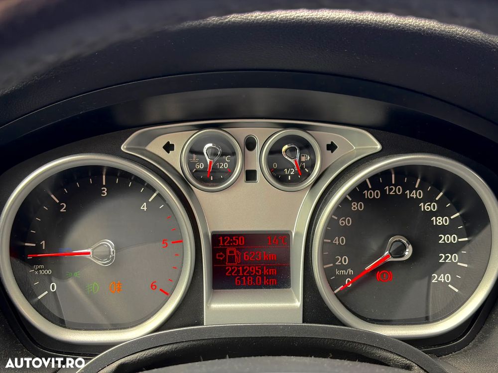 Ford Focus 1.6 TDCI DPF Anniversary - 22