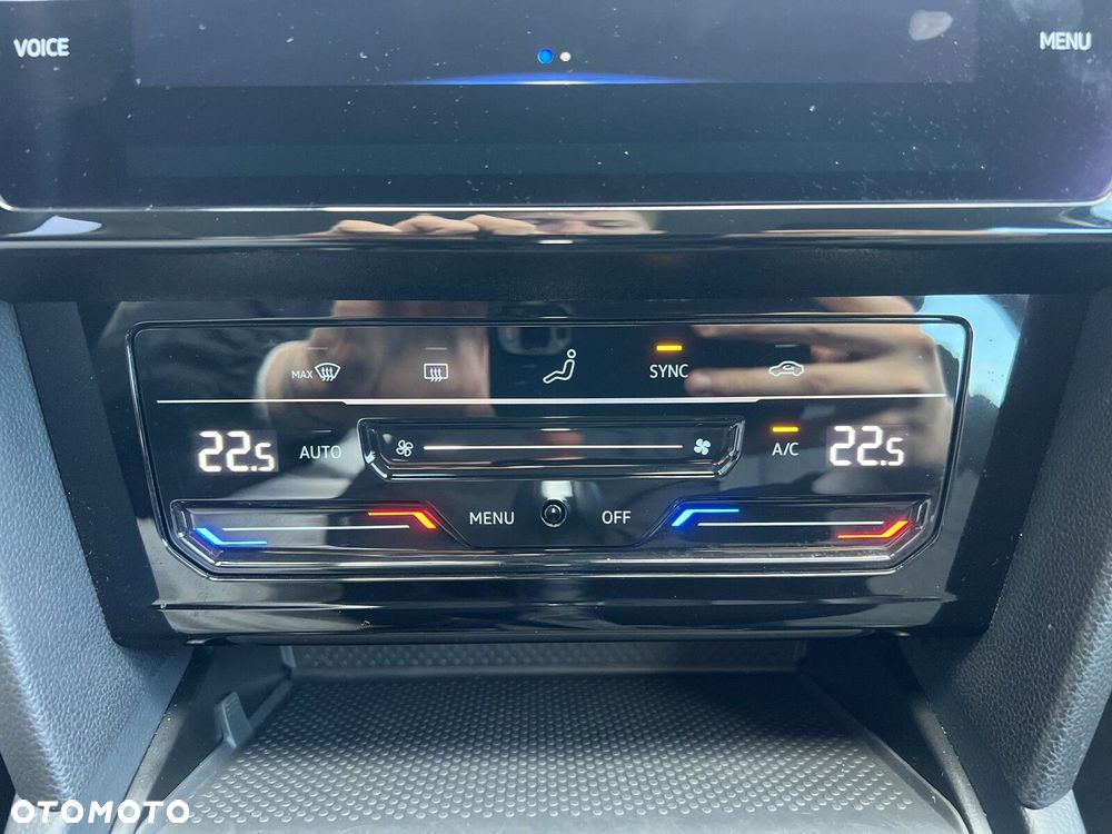 Volkswagen Passat Variant - 23