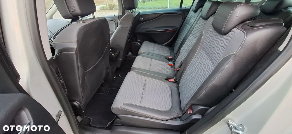 Opel Zafira 2.0 CDTI Cosmo - 15