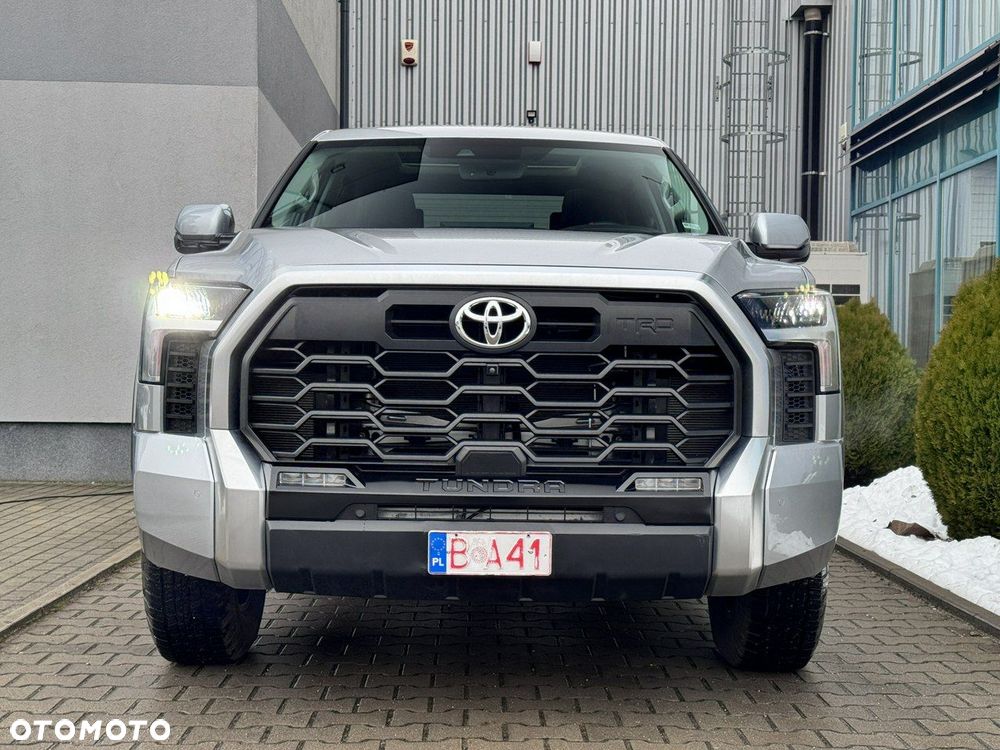 Toyota Tundra - 3