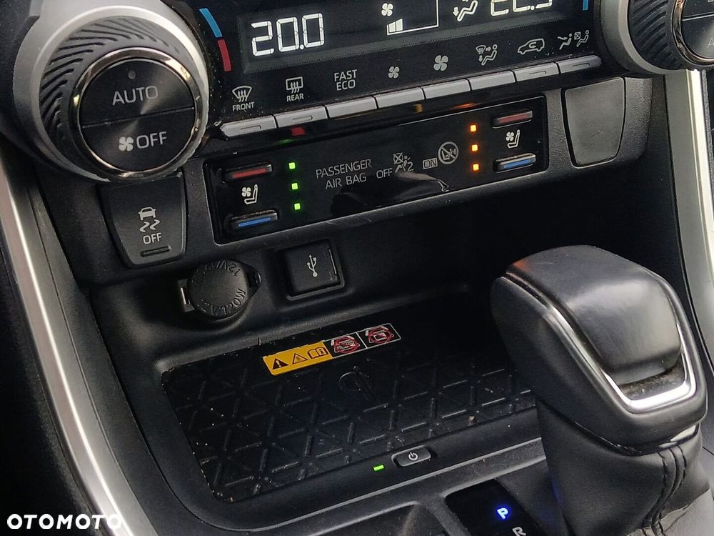 Toyota RAV4 2.5 Hybrid Executive 4x4 - 23