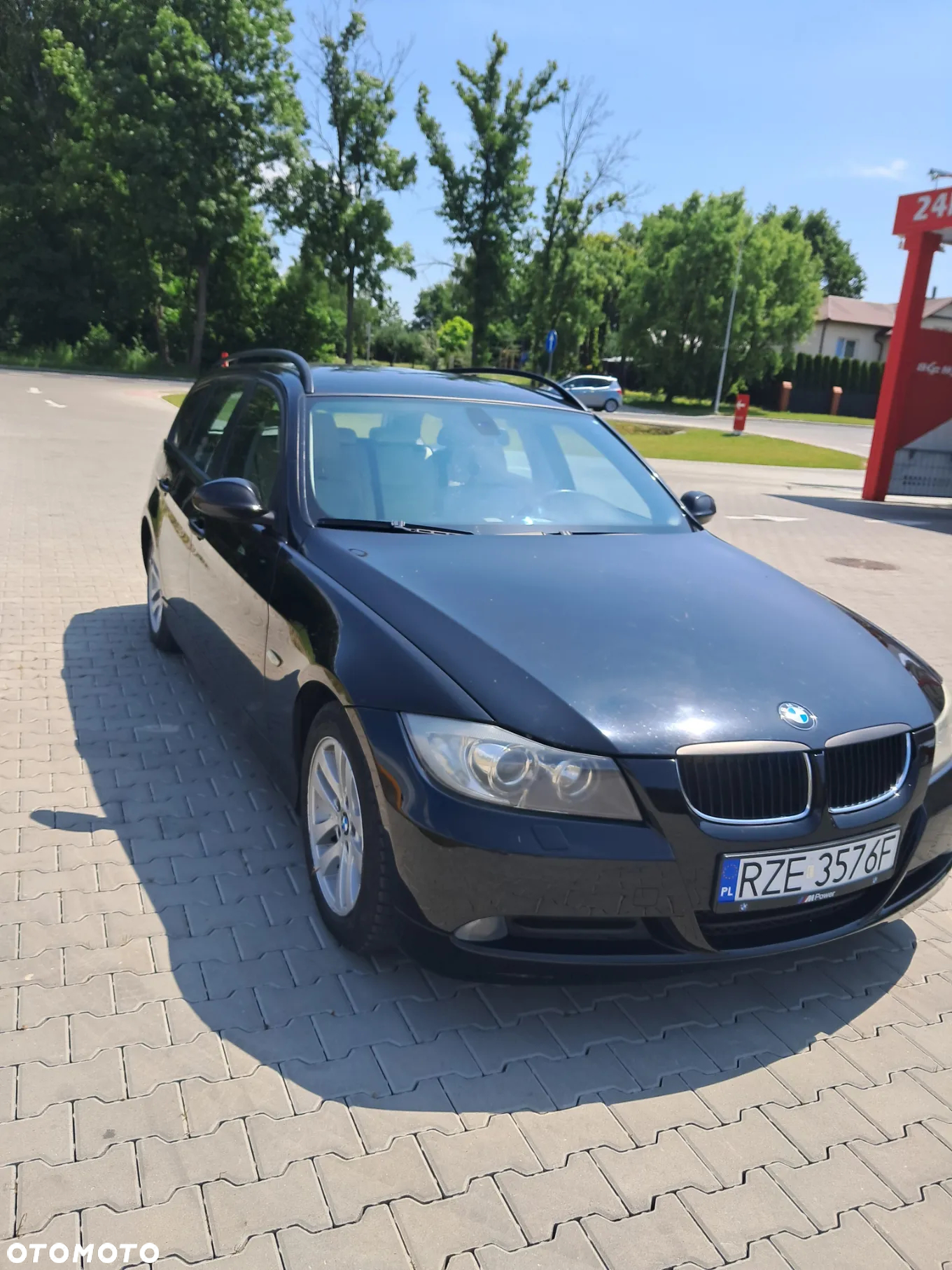 BMW Seria 3 320i Touring - 3