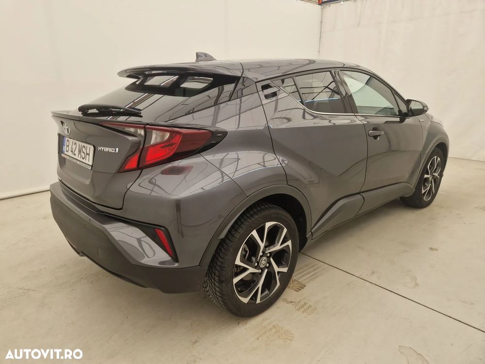 Toyota C-HR - 3