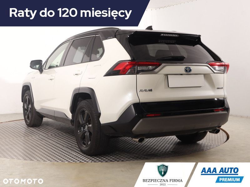 Toyota RAV4 - 6