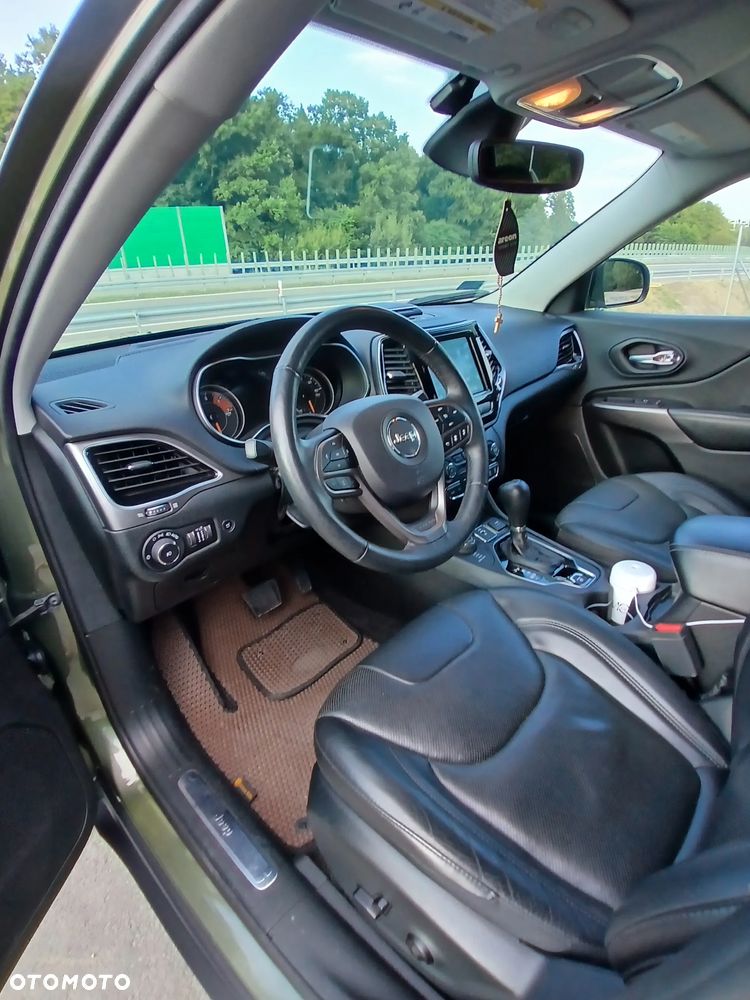 Jeep Cherokee 2.0 T Active Drive I Automatik Limited - 24