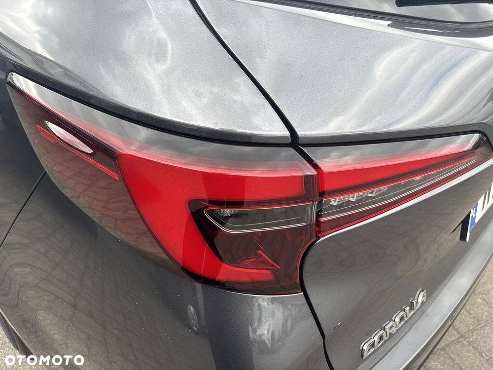 Toyota Corolla 2.0 Hybrid Style - 30