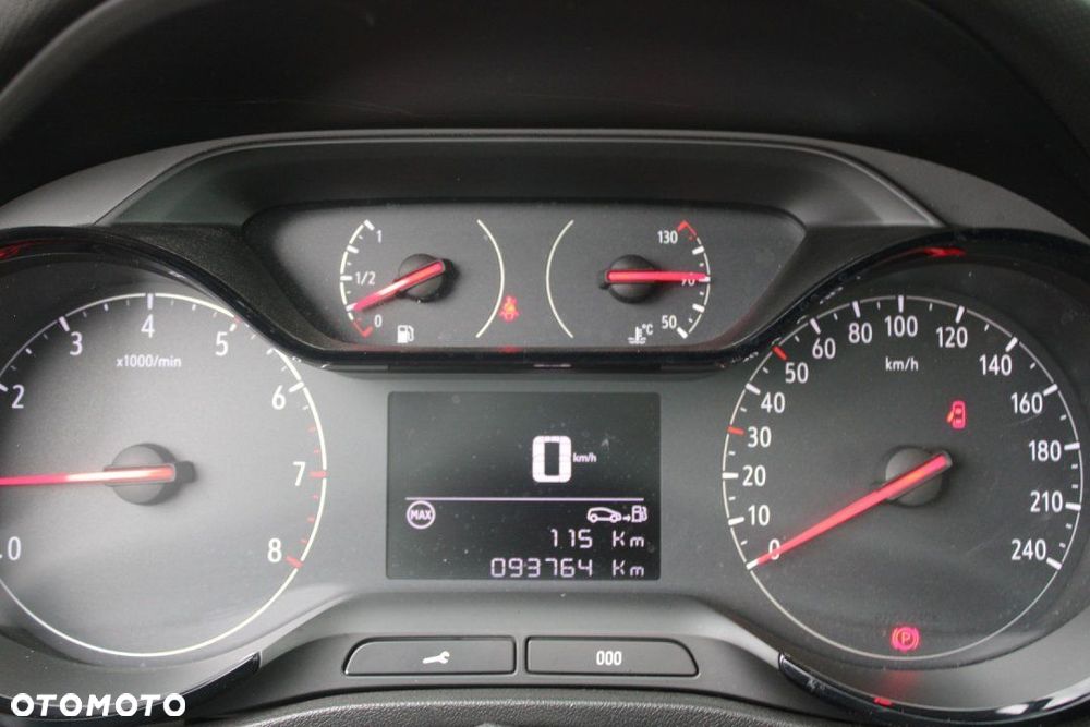 Opel Crossland X - 22