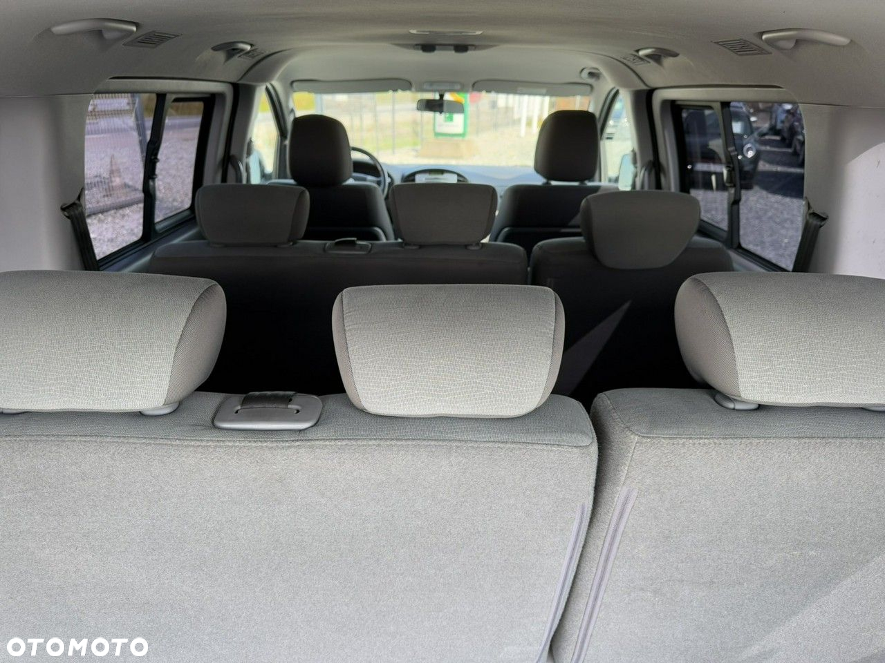 Hyundai H-1 2.5 CRDi Travel Family - 17