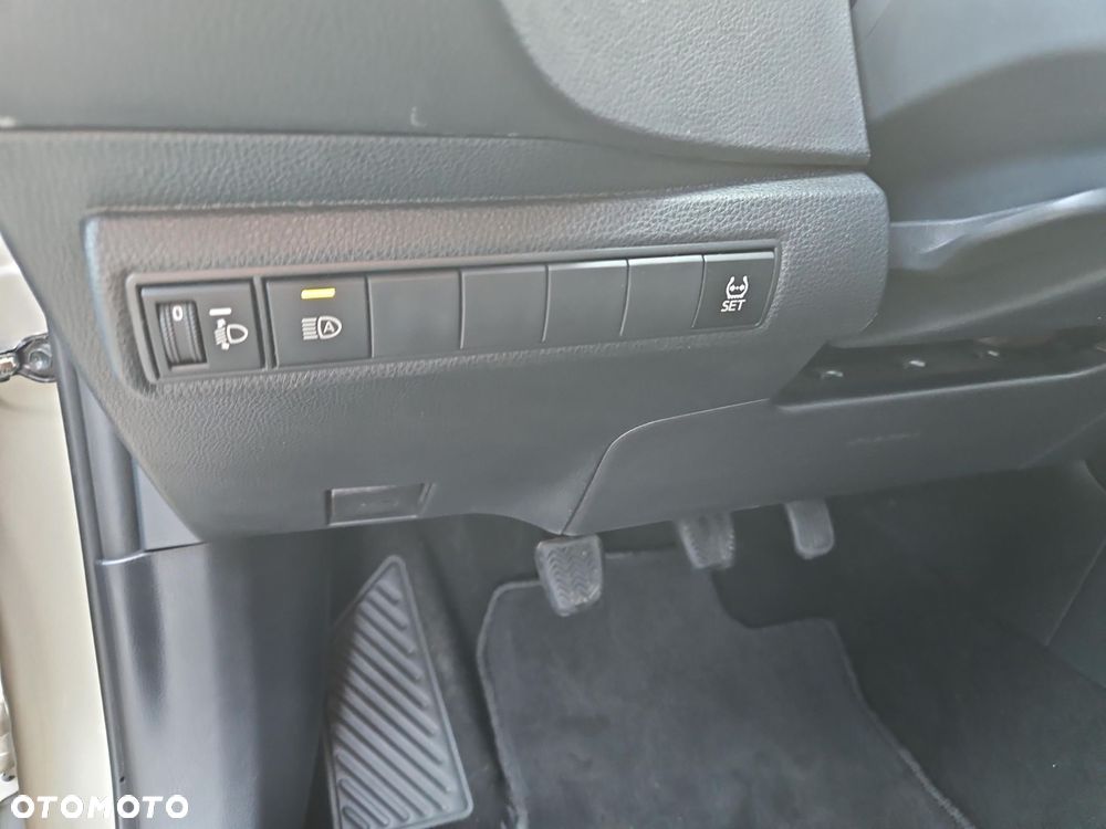 Toyota Corolla - 17