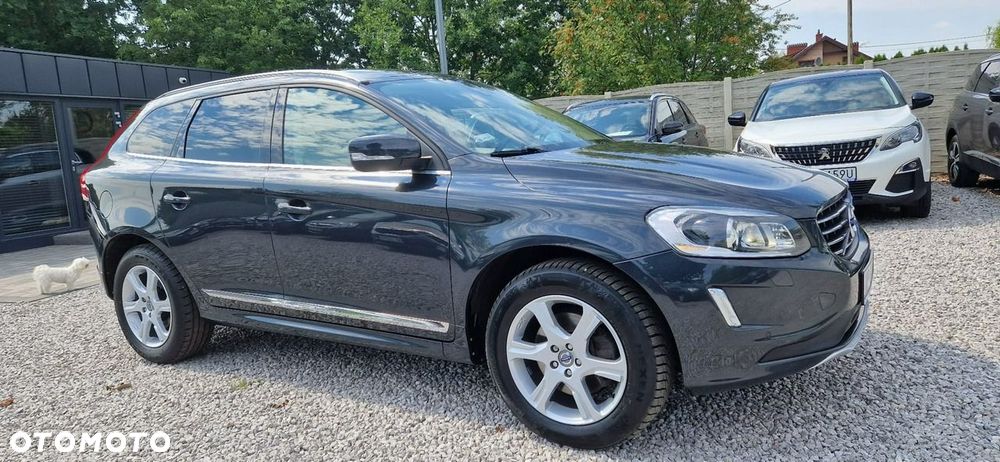Volvo XC 60 D5 AWD Geartronic Summum - 16