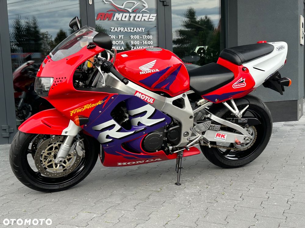 Honda CBR - 26