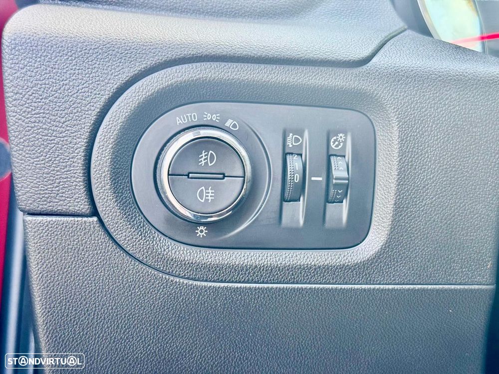 Opel Grandland X 1.2 T Business Edition - 19