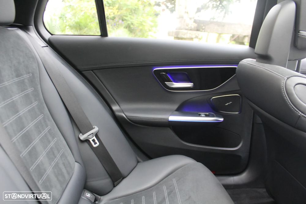 Mercedes-Benz C 300 e T 9G-TRONIC AMG Line - 41
