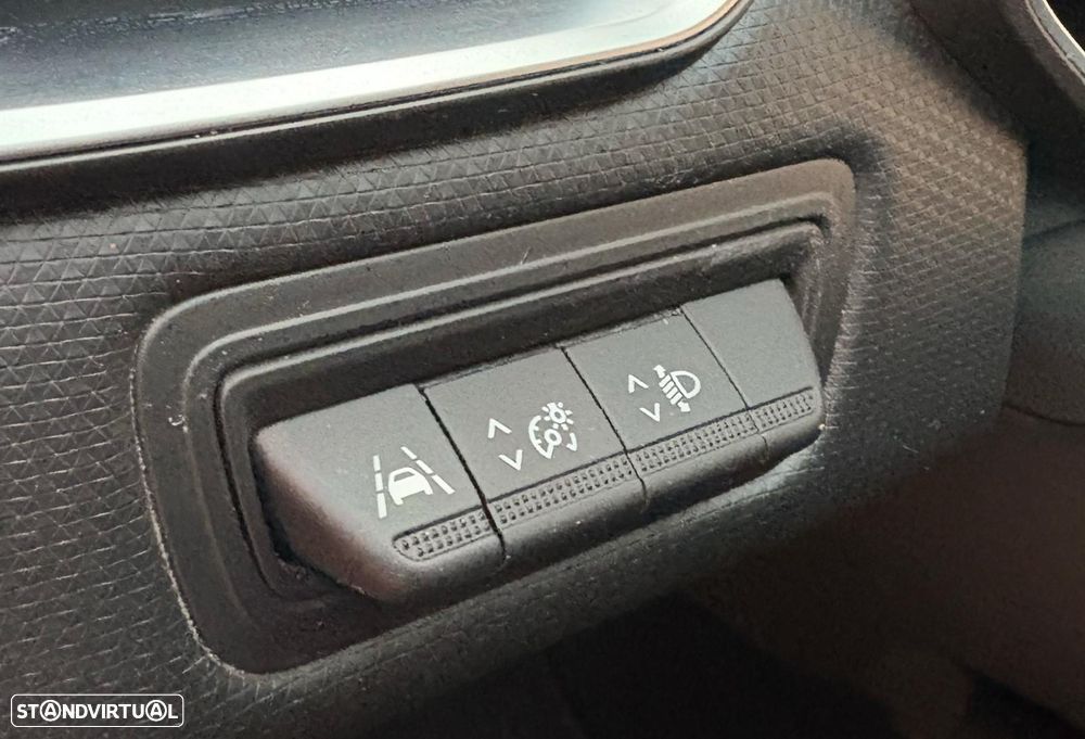 Renault Clio 1.0 TCe Intens - 27