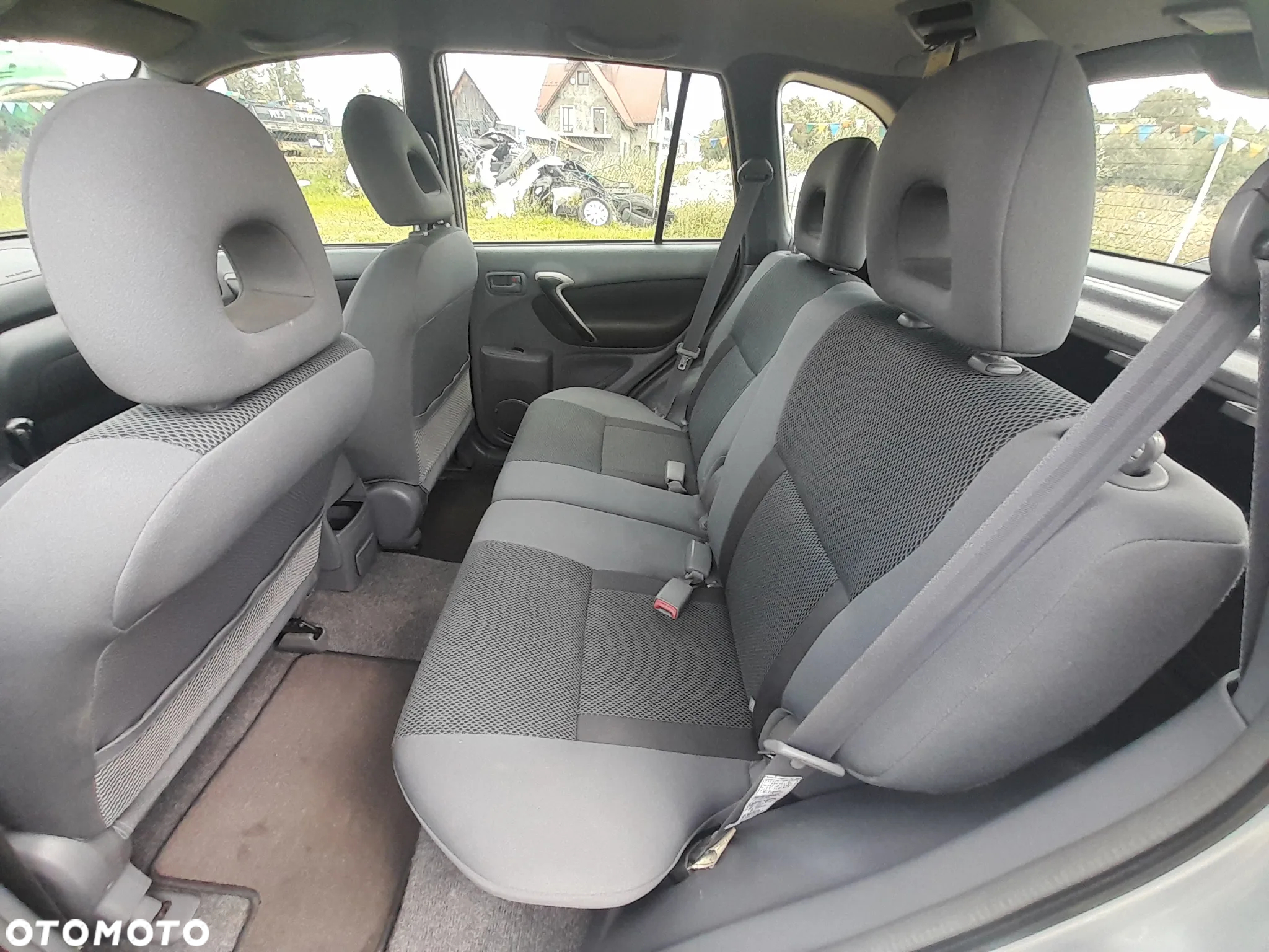 Toyota RAV4 2.0 D-4D 4x4 - 19