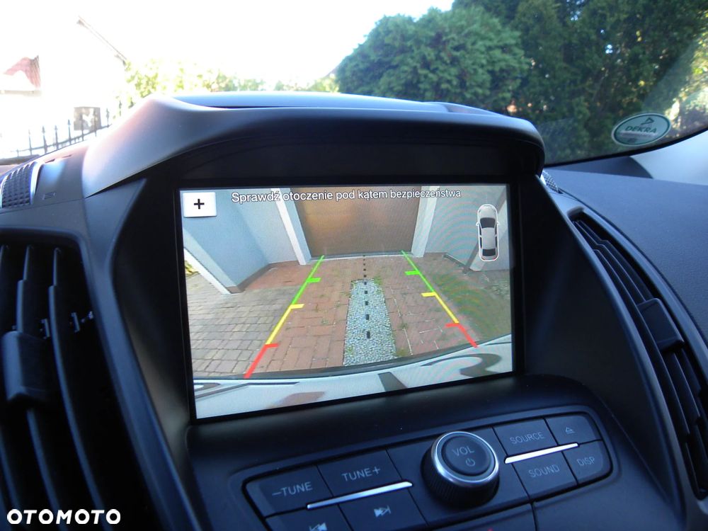 Ford Kuga 2.0 TDCi AWD Titanium - 26