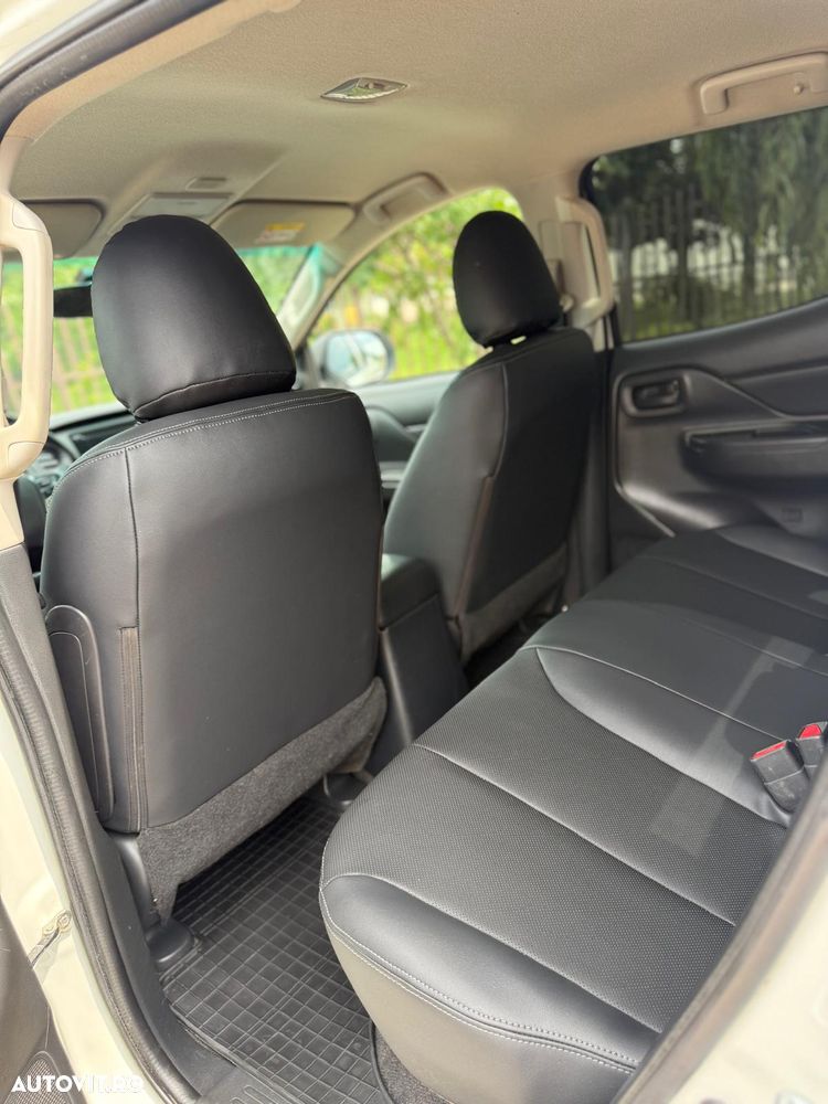 Mitsubishi L200 Double Cab 2.2 DI-D M/T Instyle - 7