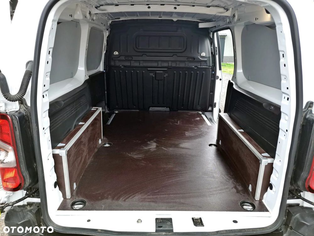 Citroën Berlingo L2 XL AUTOMAT - 19