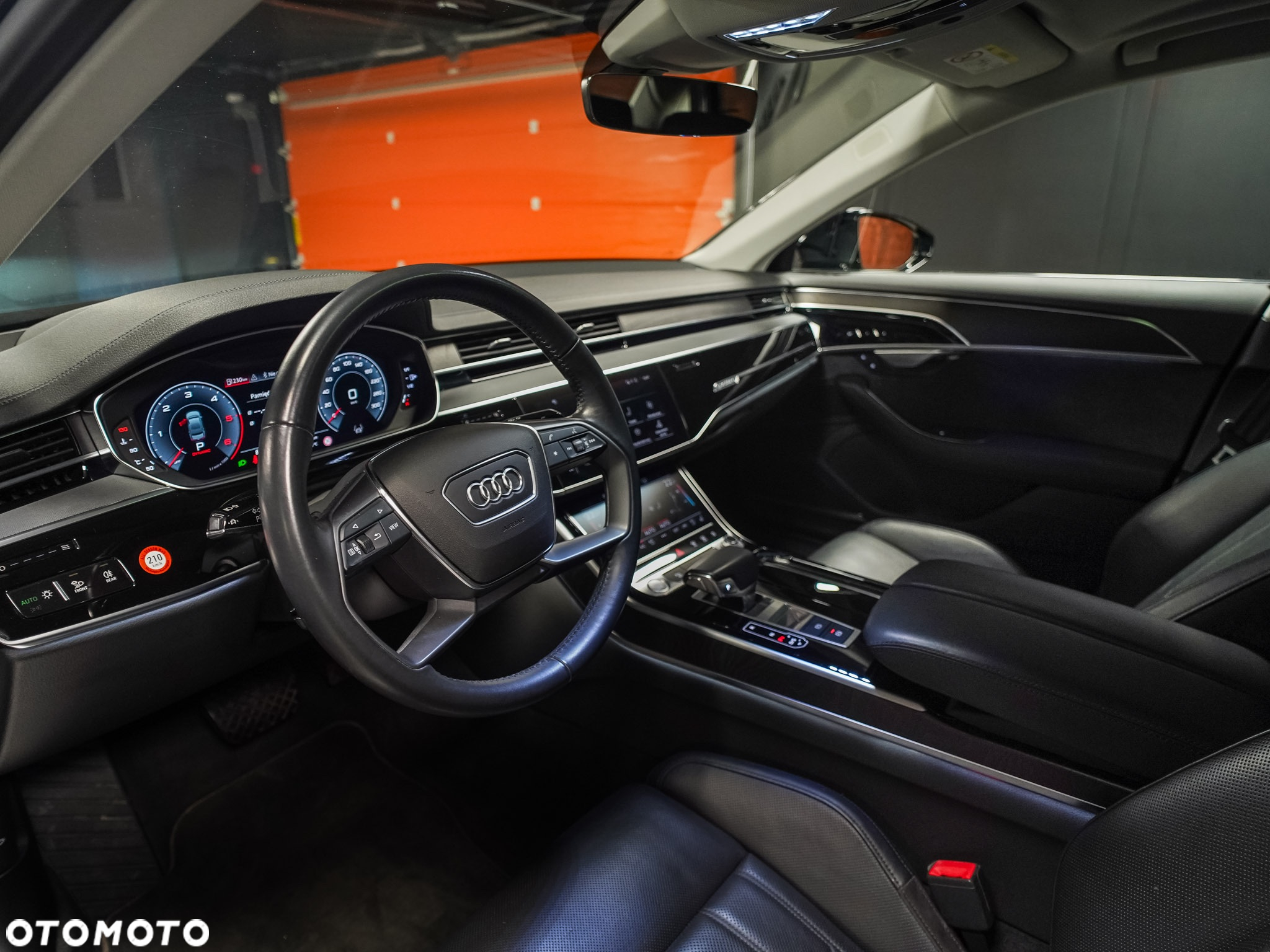 Audi A8 - 5