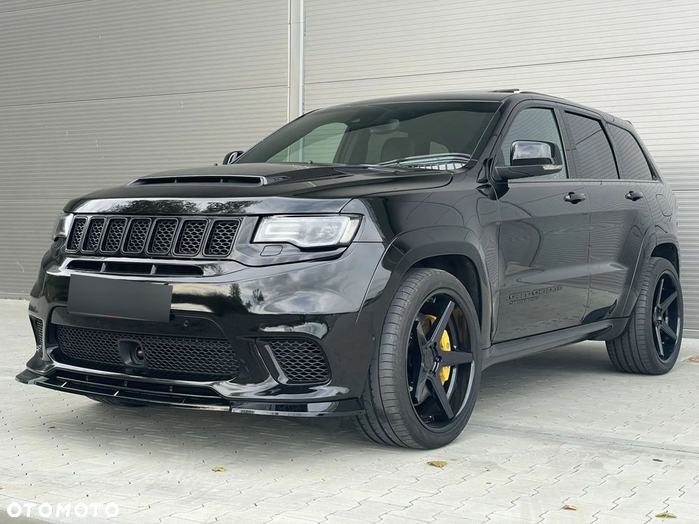 Jeep Grand Cherokee - 31