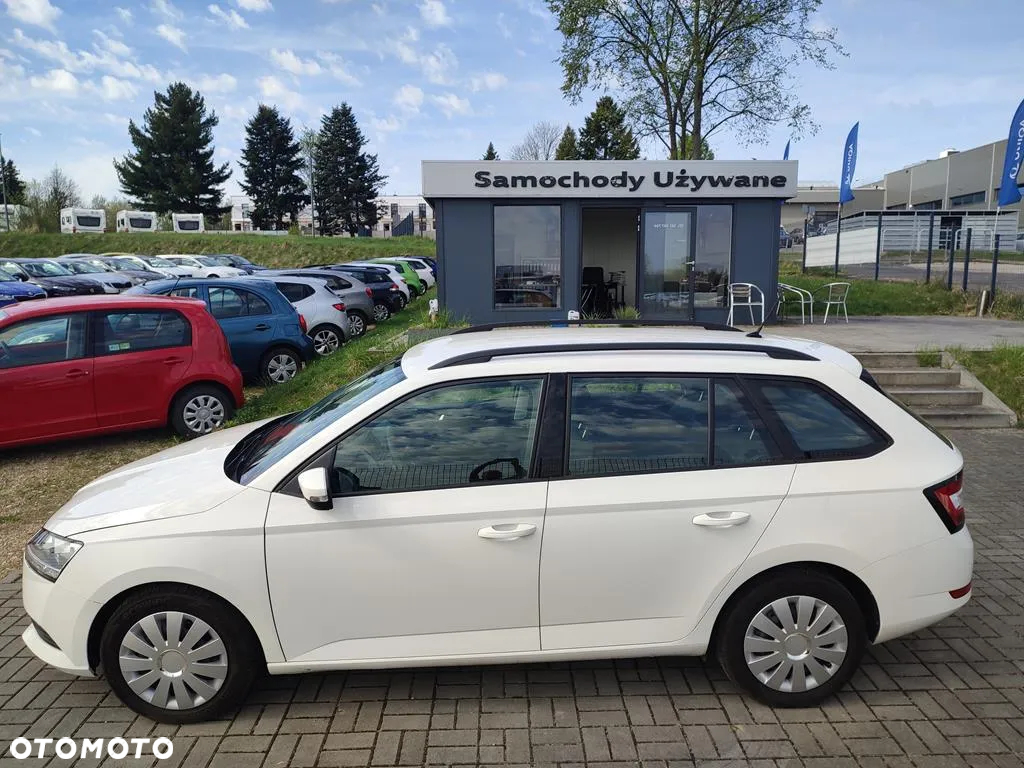 Skoda Fabia 1.0 Ambition - 4