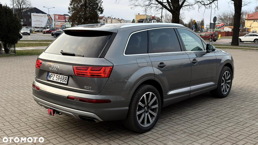 Audi Q7 - 4